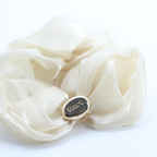 H ART Scrunchies Set